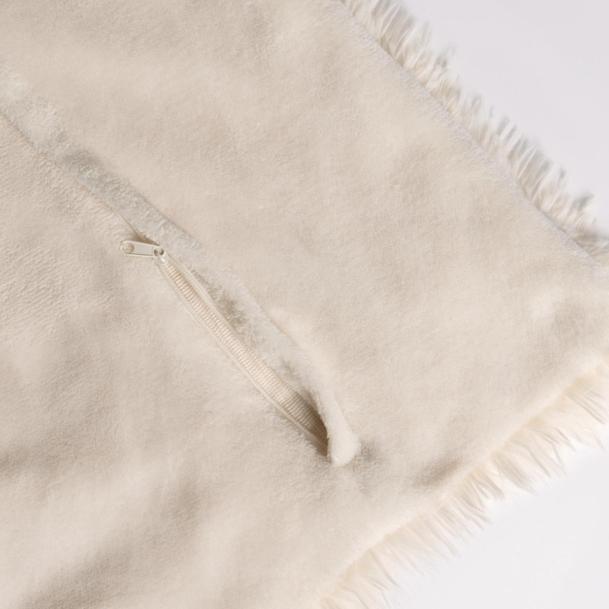 OHS Fluffy Cushion Covers 2 Pack Soft Fleece Square Pillowcases Home Decor