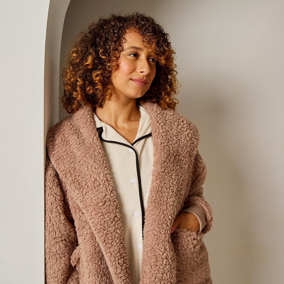OHS Waterfall Short Cardigan Teddy Fleece Open Front Wrap Loungewear Outwear