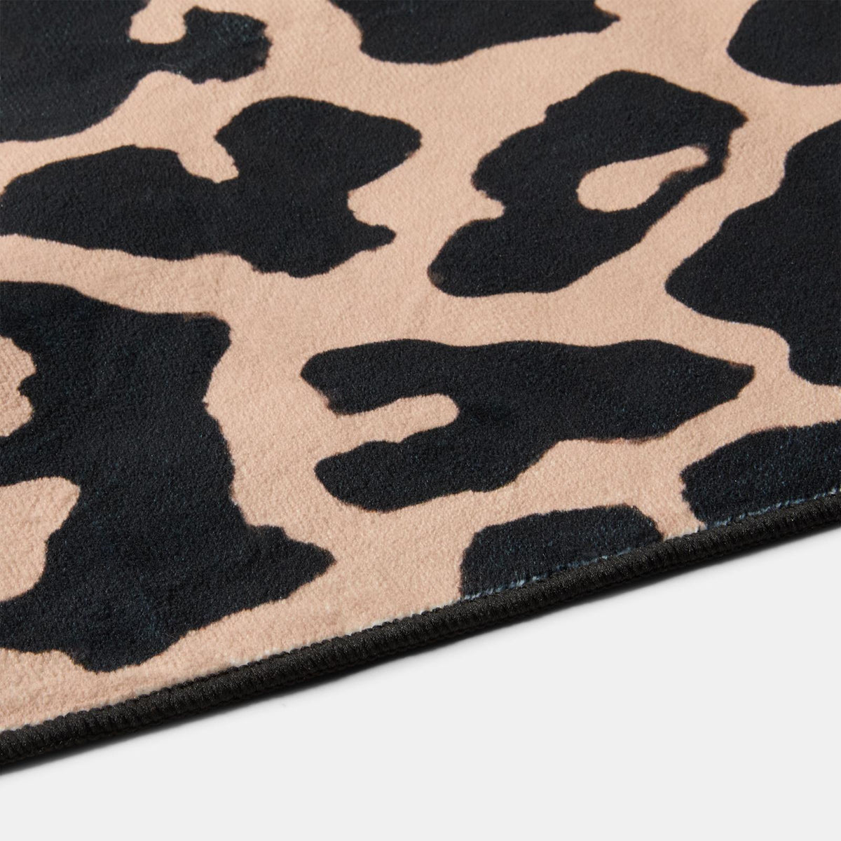 OHS Washable Rug Animal Print Ultra Soft Living Room Area Mat Accent Rugs