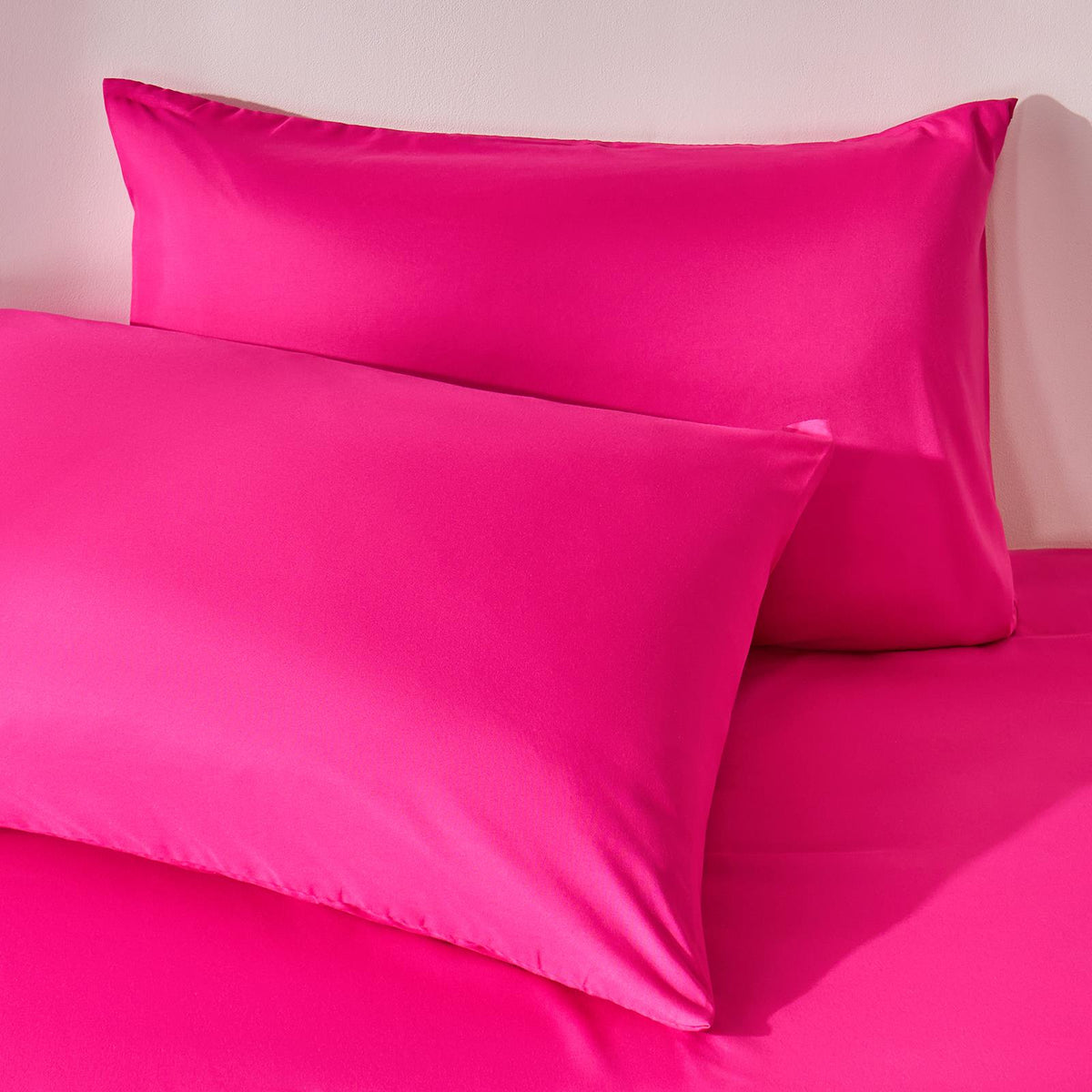 OHS Microfibre Housewife Pillowcases Set 2 Pack Wrinkle Resistant Pillow Covers