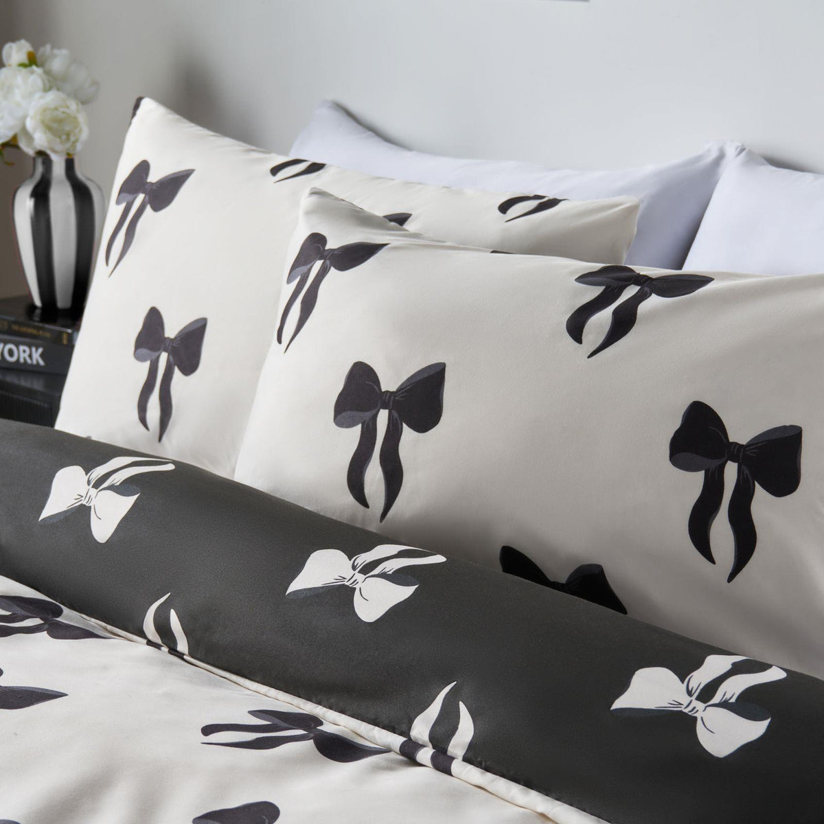 OHS Bow Reversible Duvet Cover Set with Pillowcase Polycotton Microfibre Bedding