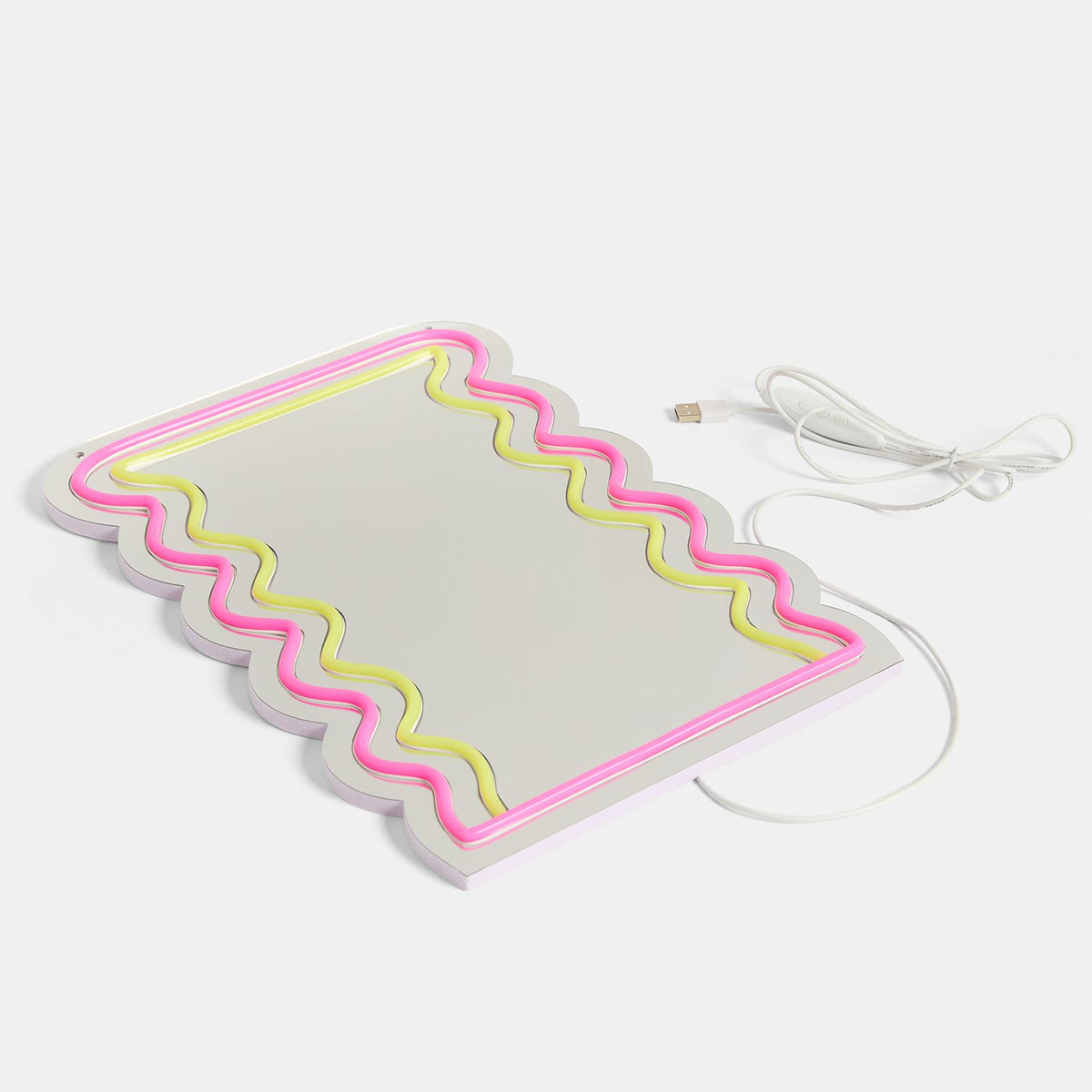 OHS LED Wall Mirror with USB Illuminated Light Up Make Up Cosmetic Vanity