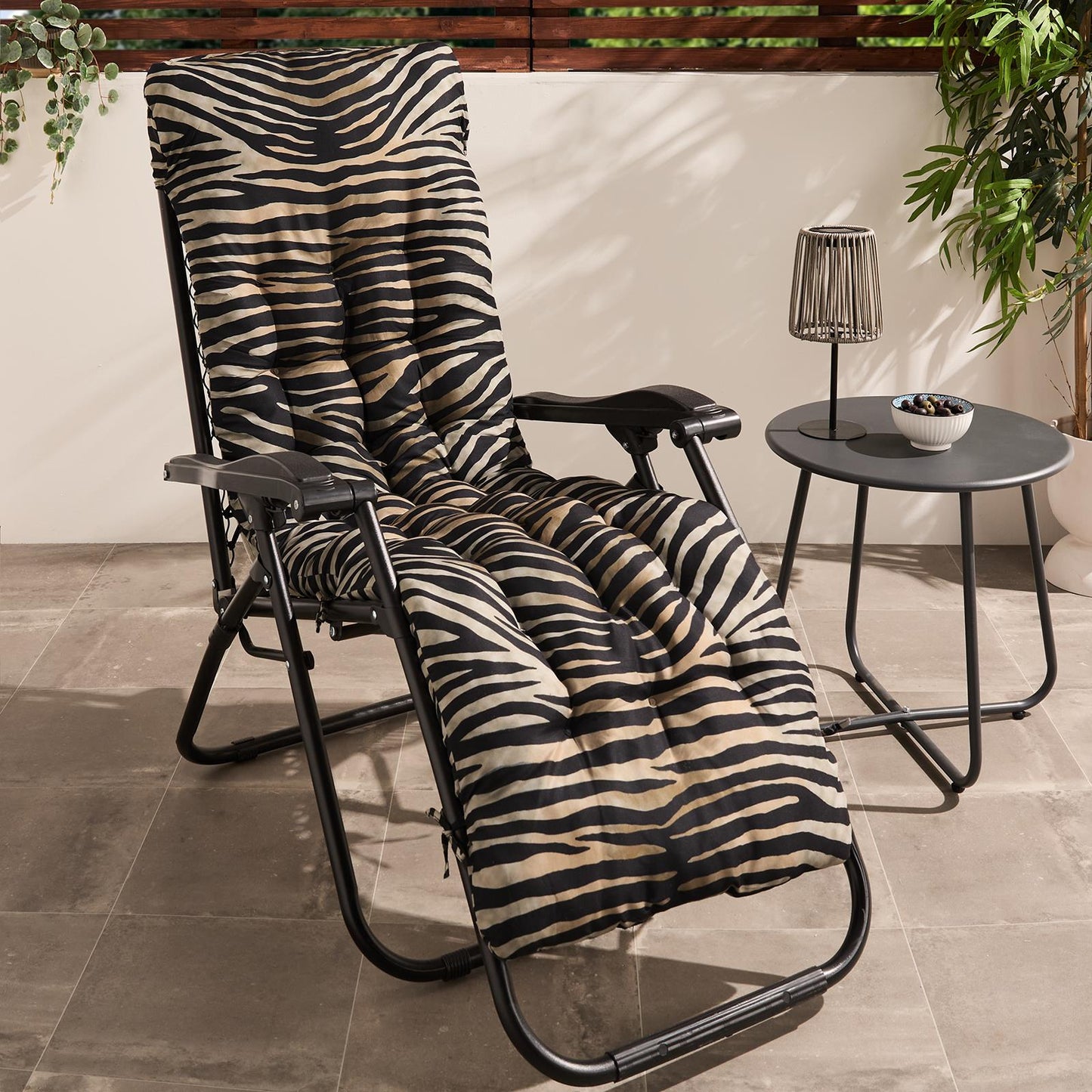 OHS Printed Gravity Chair Seat Cushion Water Resistant Filled Garden Pad