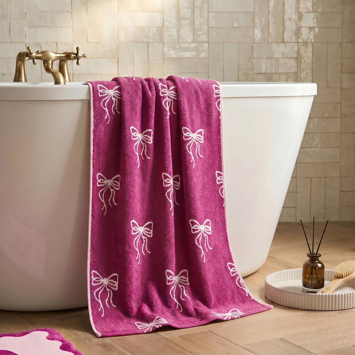 OHS Bows Towels 100% Premium Cotton Highly Absorbent Hand Bath Towel Sheet