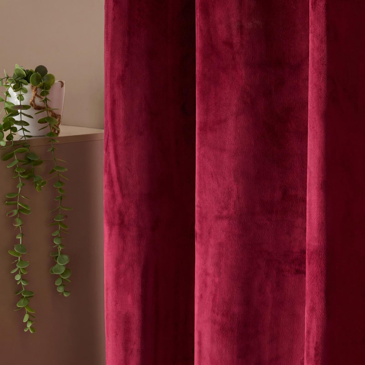 Thermal Matte Velvet Eyelet Curtains 2 Pair Of Ready Made Thick Fabric Ring Top