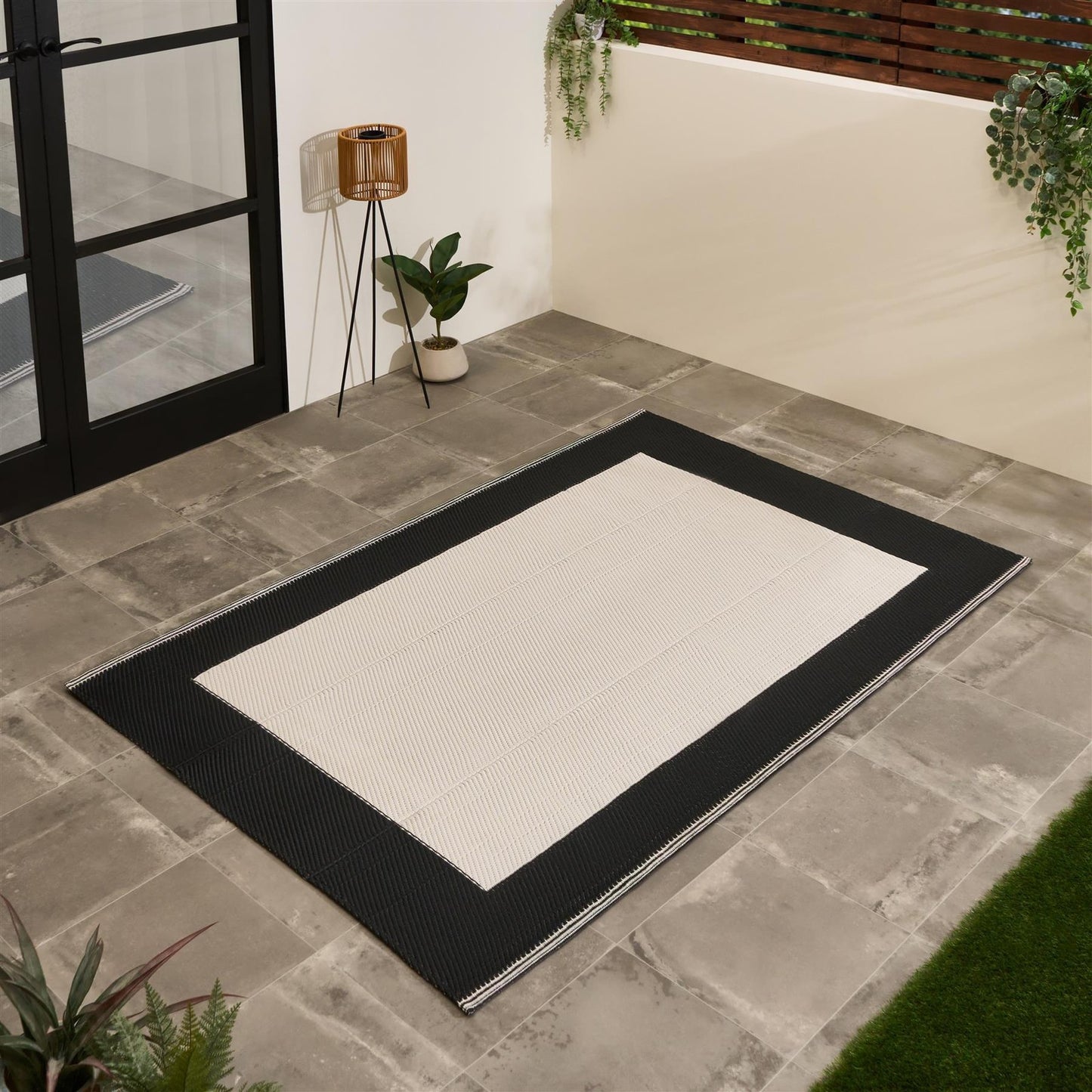 OHS Contrast Border Garden Rug Outdoor Waterproof Area Mat Patio Decor