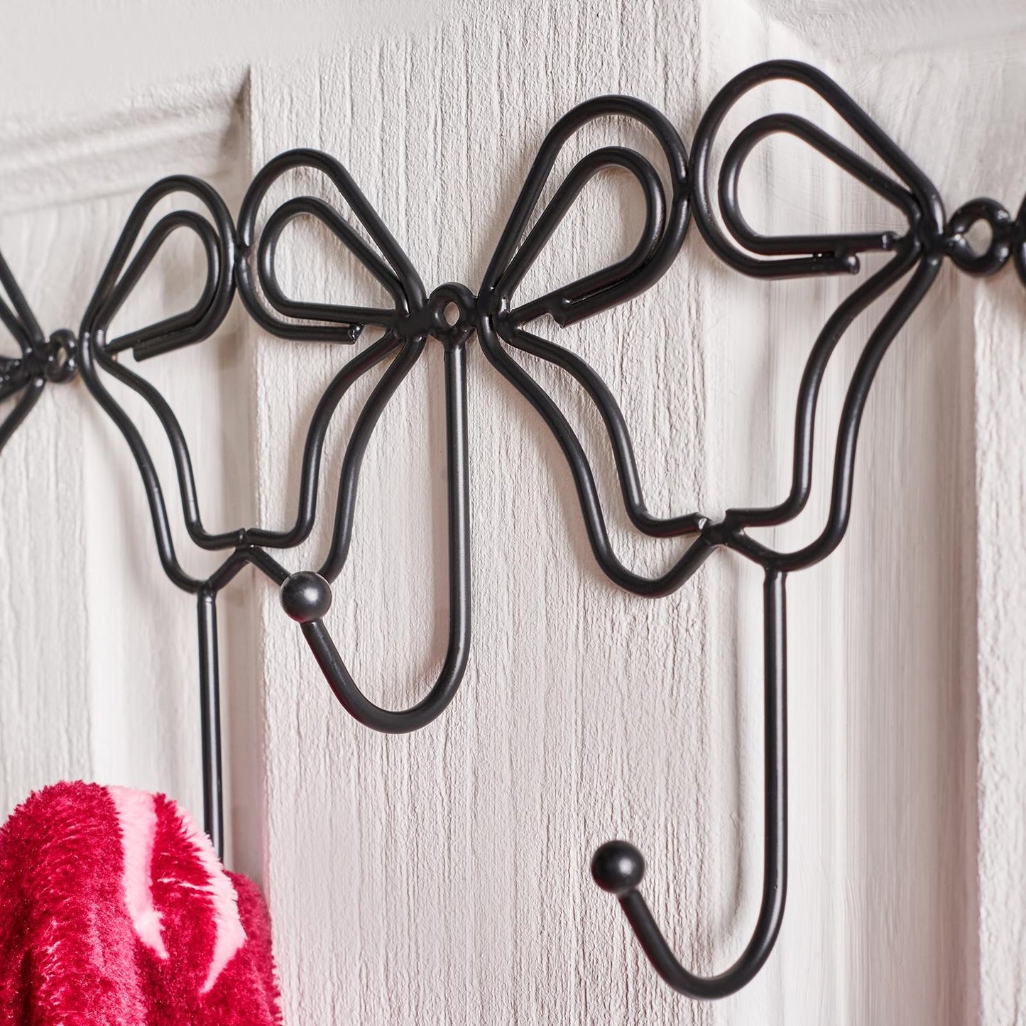 OHS Bows Over the Door Hook Hanger 5 Hooks Coats Towel Rack