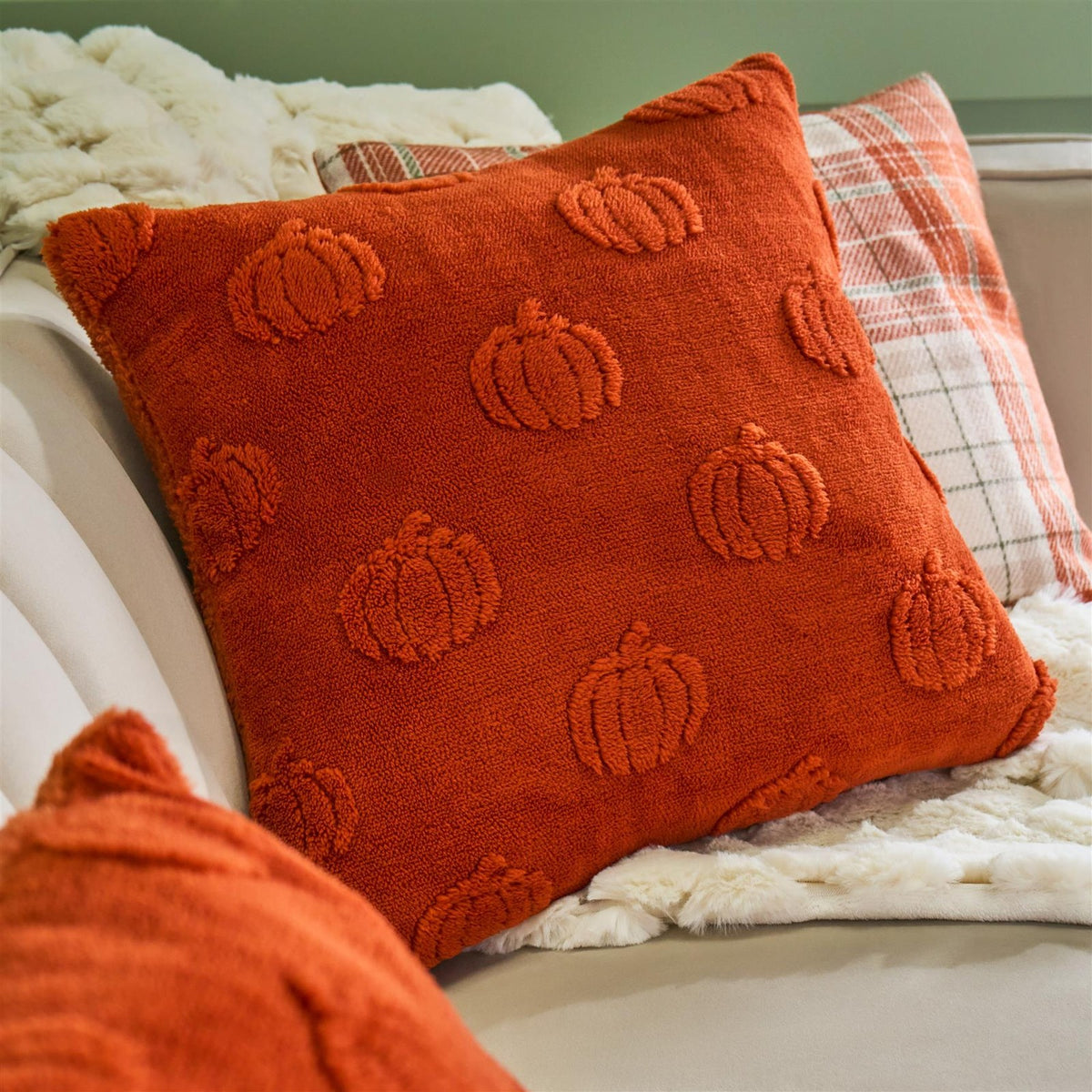 OHS Tufted Pumpkin Cushion Covers 2 Pack Sherpa Fleece Winter Square Pillowcases
