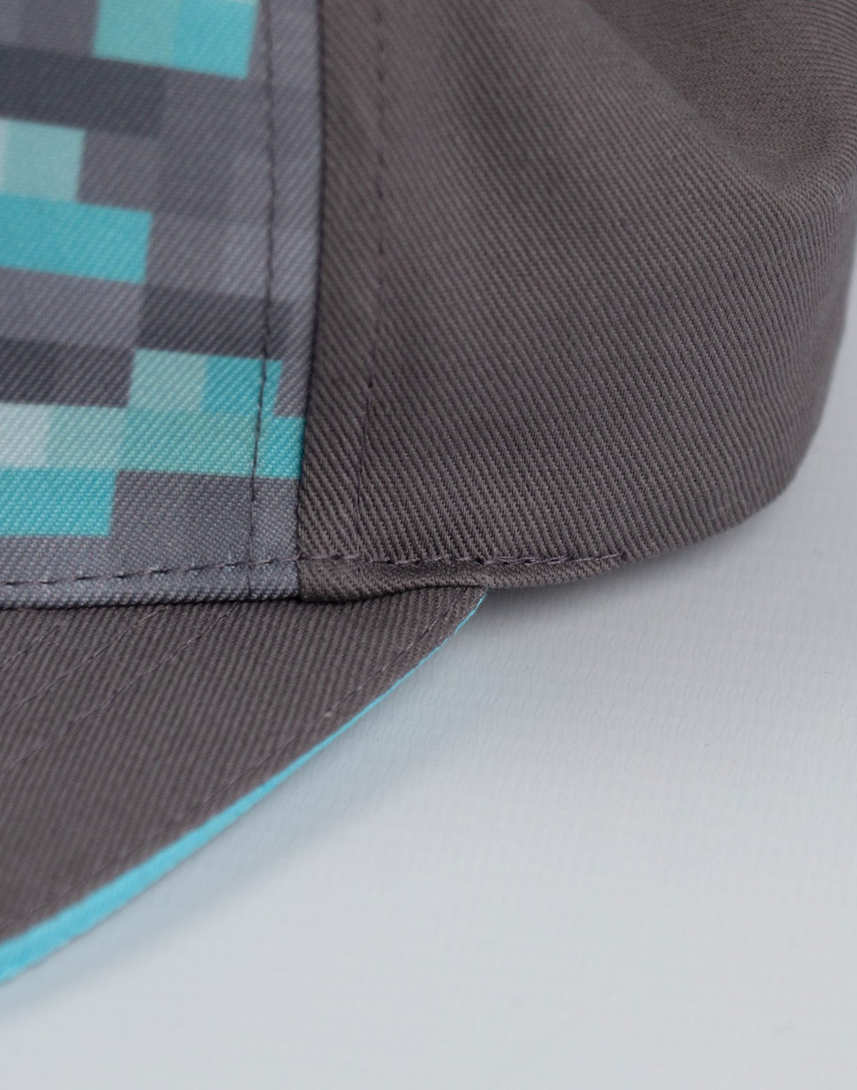 Minecraft Snapback Flat Cap | Boys Grey Gaming | Official Merch