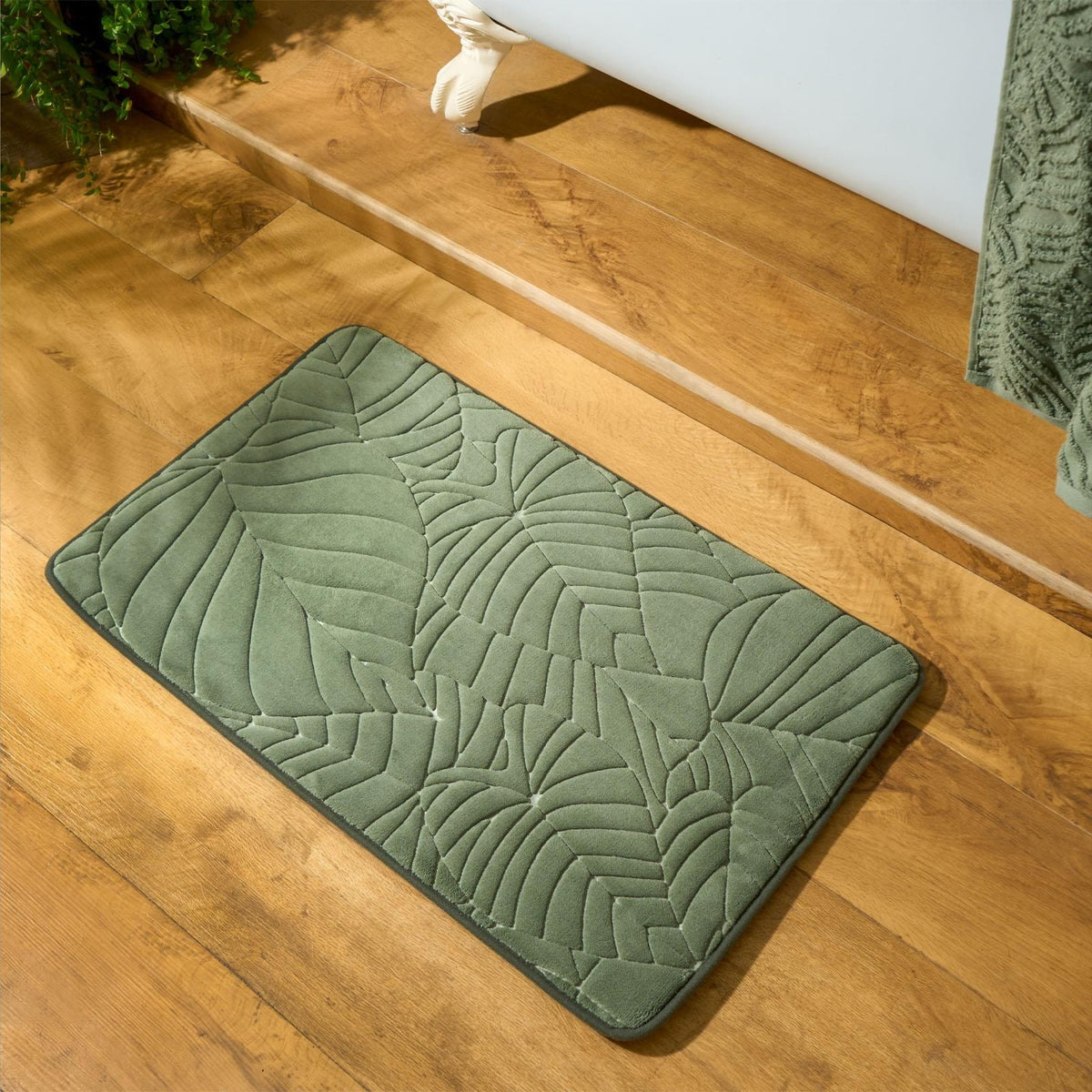 Leaf Bath Mat Bathroom Shower Non-Slip Toilet Memory Foam Thick Absorbent Rug