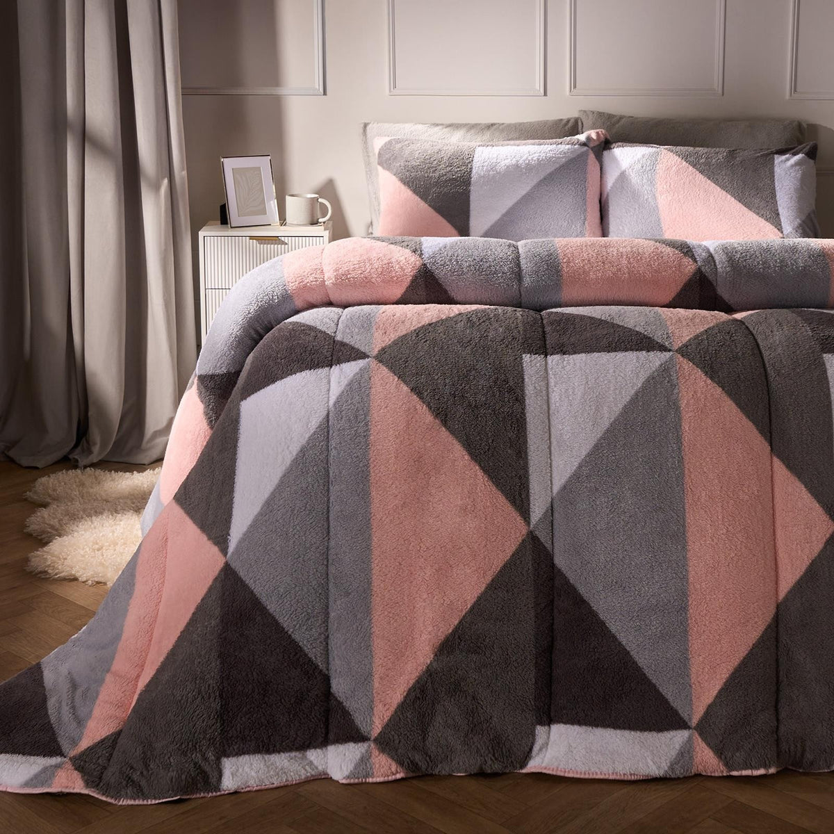 OHS Geometric Teddy Fleece Coverless Duvet Quilt Bedding Set 10.5 TOG Pillowcase