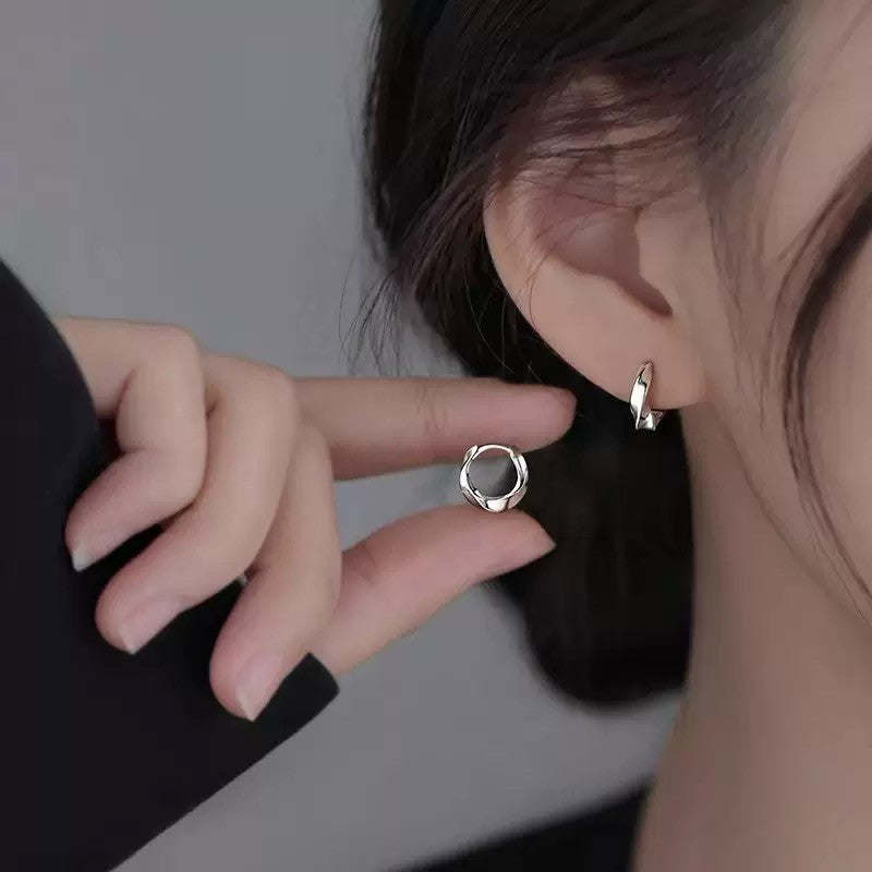 925 Sterling Silver Elegant Mobius Hoop Earrings Jewellery Women Girls Gift UK