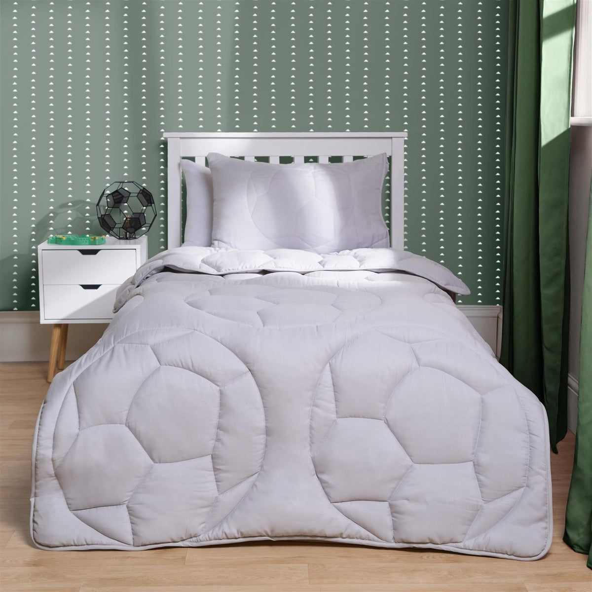 OHS Football Coverless 7.5 Tog Duvet with Pillowcase Embossed Quilt Bedding Set