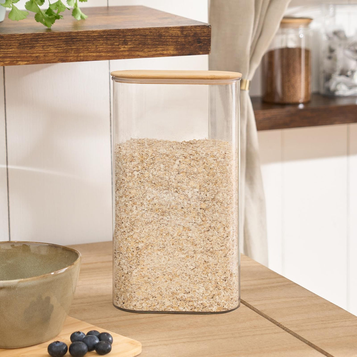Clear Storage Tub with Lid Pasta Dry Food Container Fresh Durable Plastic Bamboo