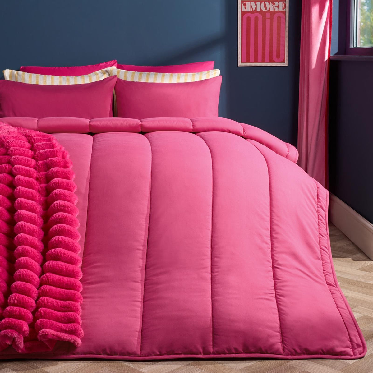 OHS Coverless Duvet & Pillowcase 10.5 Tog Bedding Set Easy Care Reversible