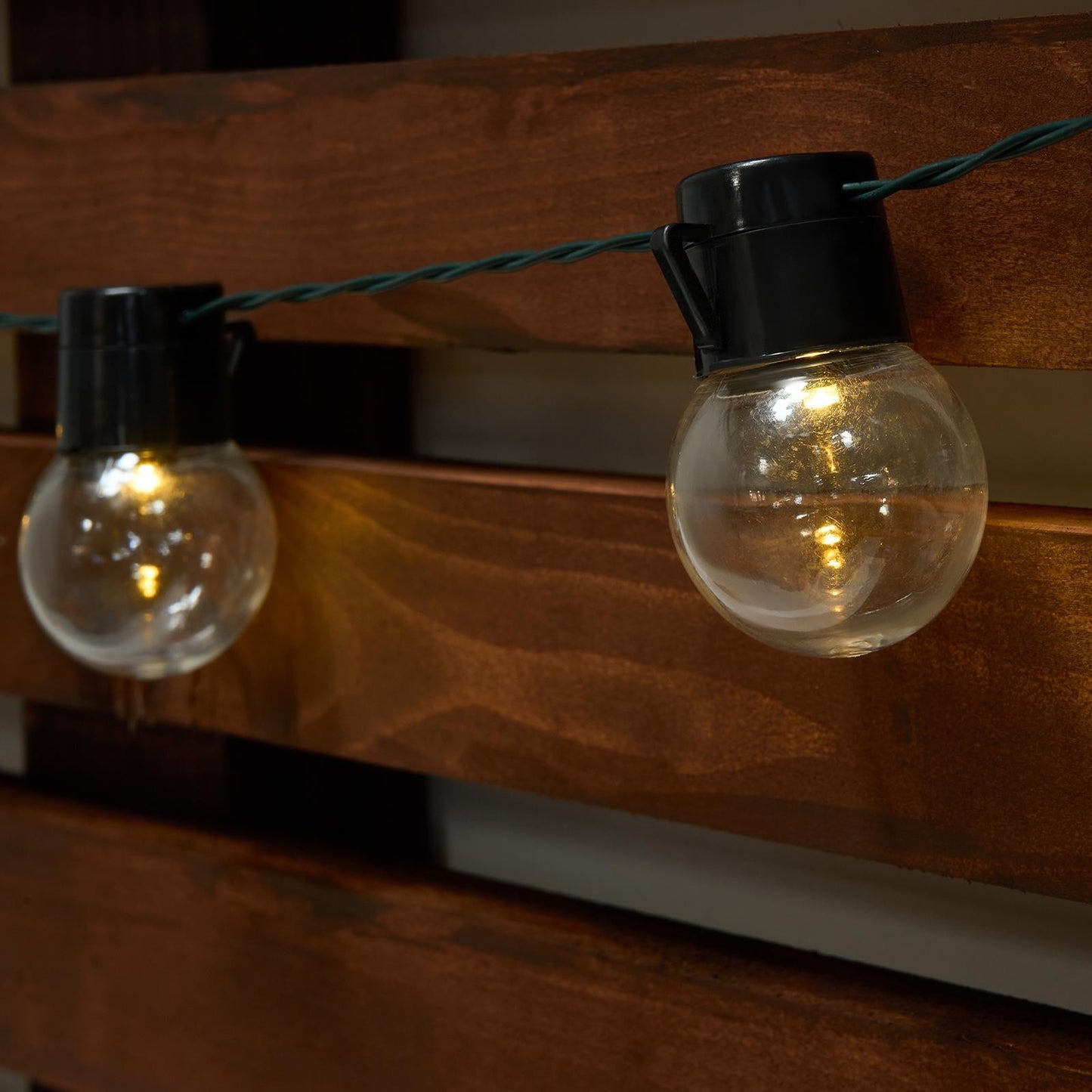OHS Solar String Lights 20 LED Bulbs Outdoor Garden Festoon Lighting Auto Sensor