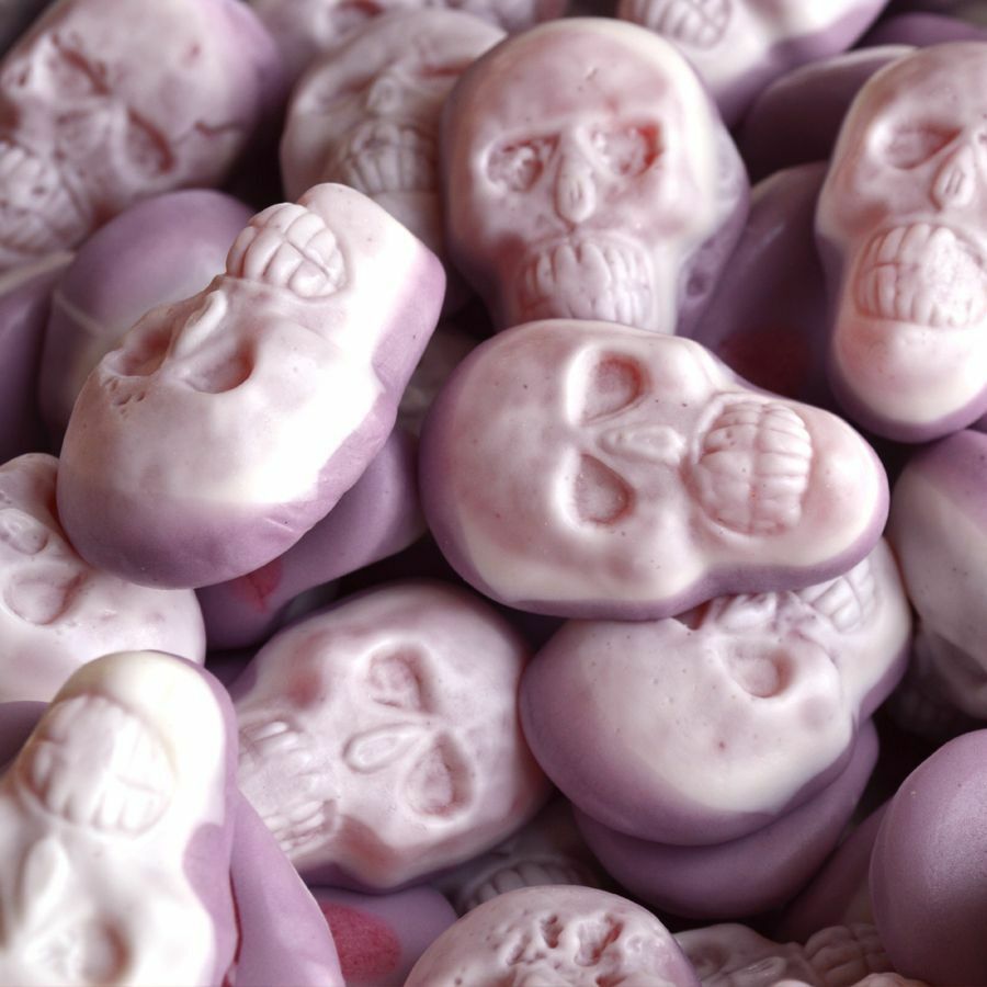 HALLOWEEN HORROR SCARY SWEETS PARTY BAGS RETRO SWEETS PICK N MIX SKULLS