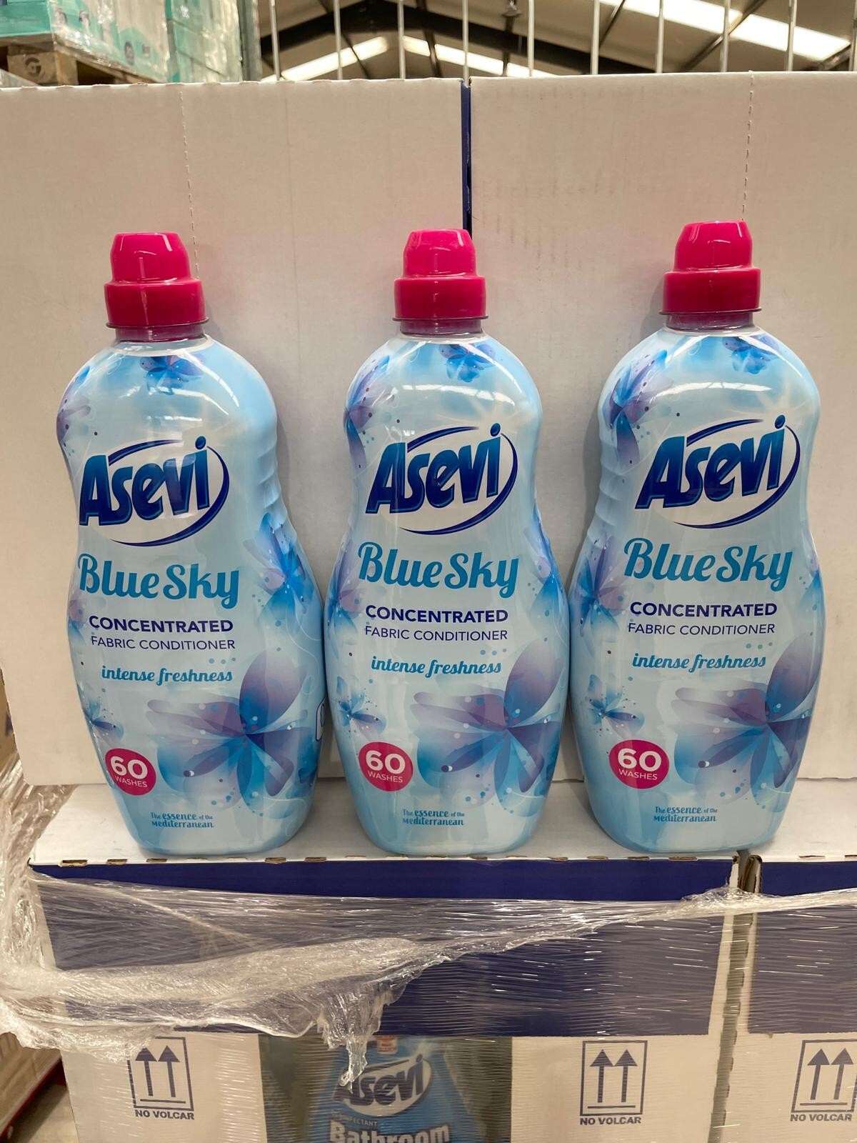 Asevi Bundle Spanish Cleaning Products Bathroom Cleaner Fabric Softener Blue