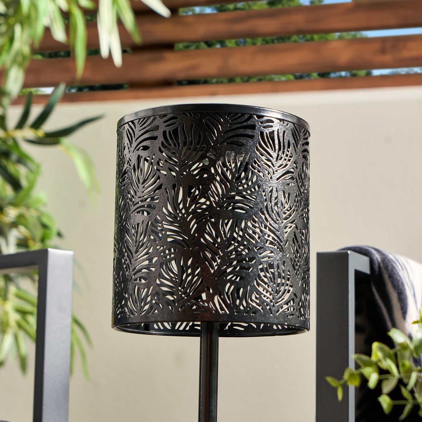 OHS Solar Table Lamp Carved Metal Cordless Outdoor Garden Light Dusk Sensor