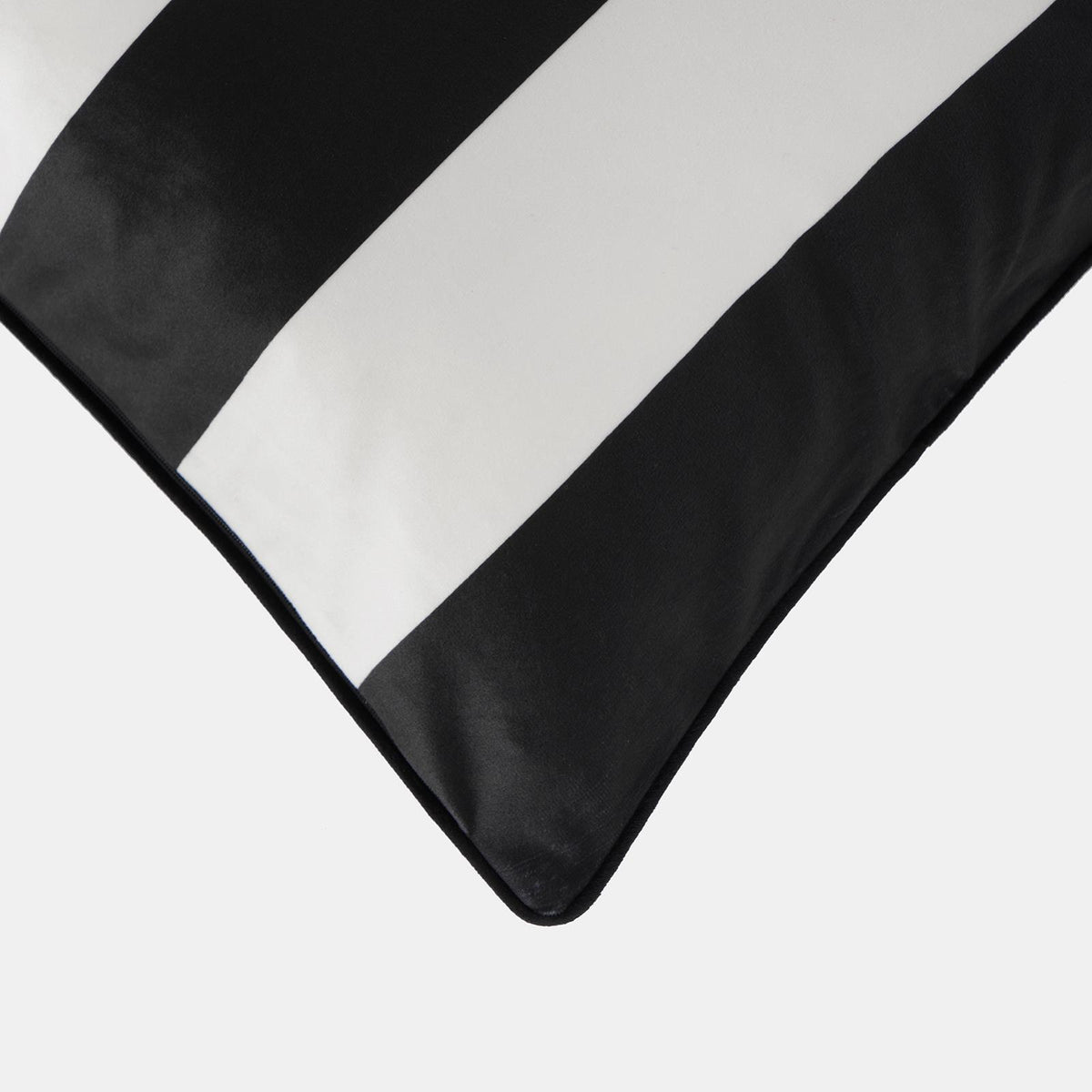 OHS Stripe Cushion Covers 2 Pack Matte Velvet Square Pillowcases Home Decor