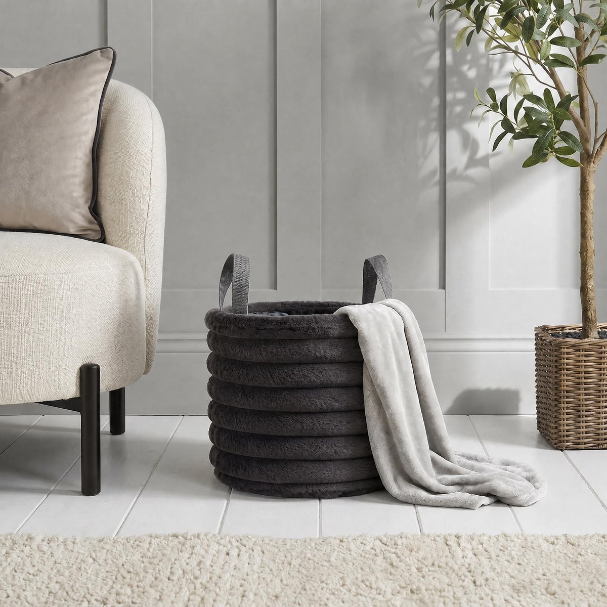 OHS Ribbed Storage Basket with Handles Faux Fur Compact Bucket Organiser