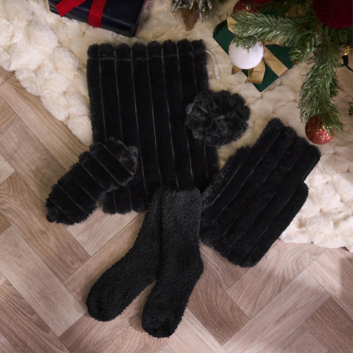 OHS Ribbed Faux Fur Winter Gift Set Hot Water Bottle Socks Eye Mask Scrunchie