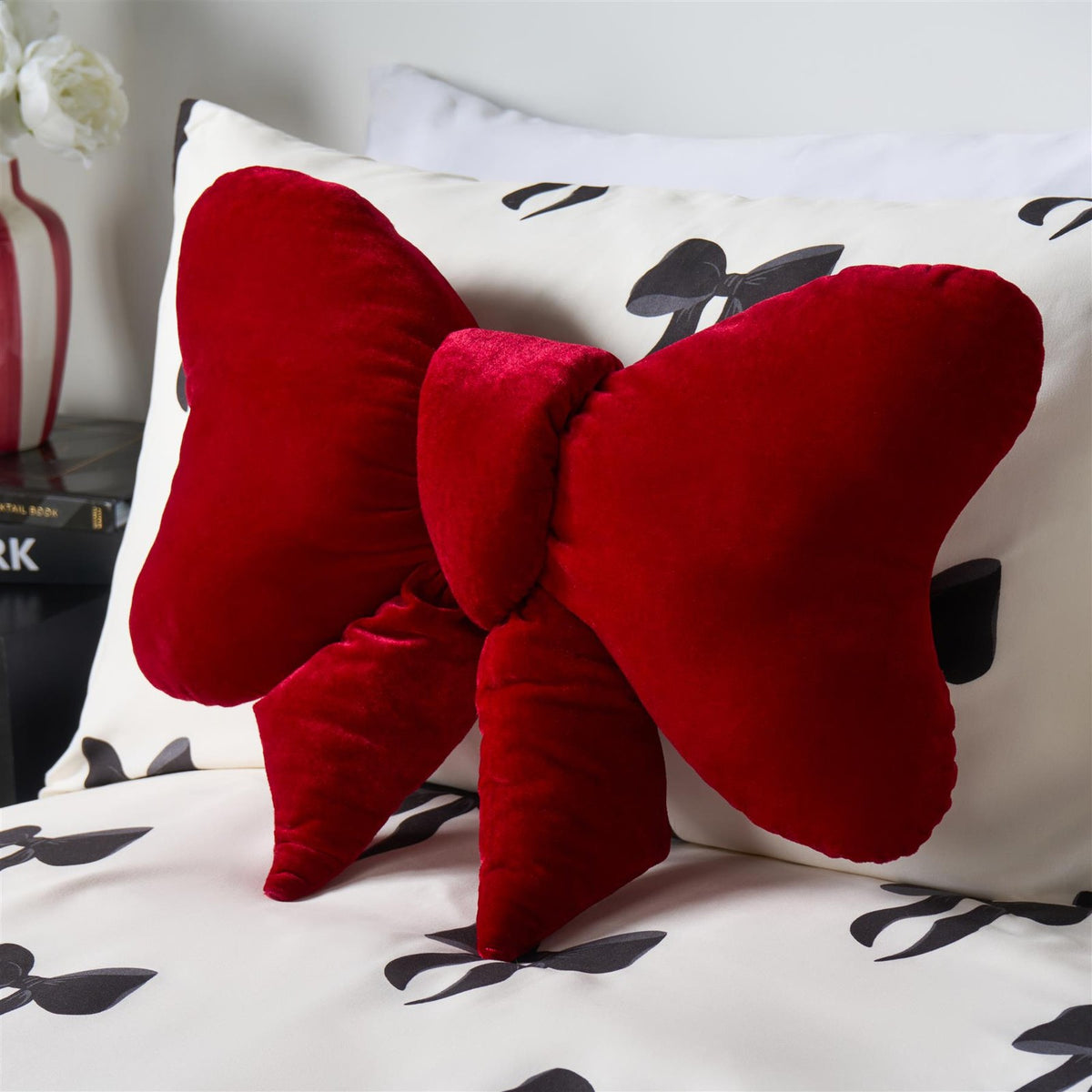 OHS Bow Shaped Cushion Velvet Decorative Filled Scatter Pillow Gift