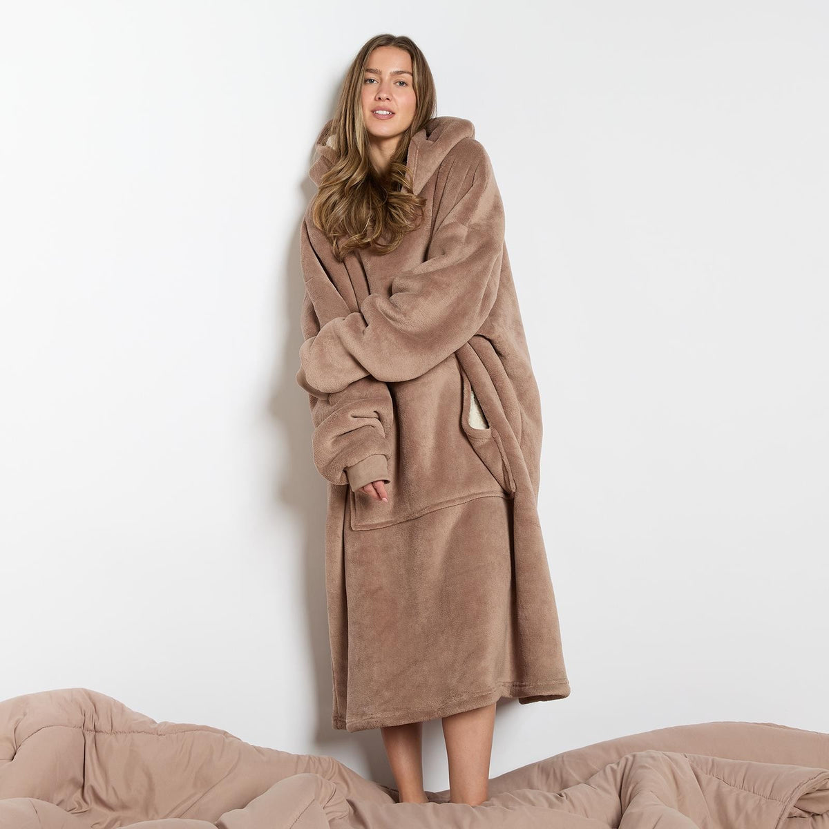 OHS Extra Long Hoodie Blanket Oversized Soft Sherpa Fleece Giant Sweatshirt