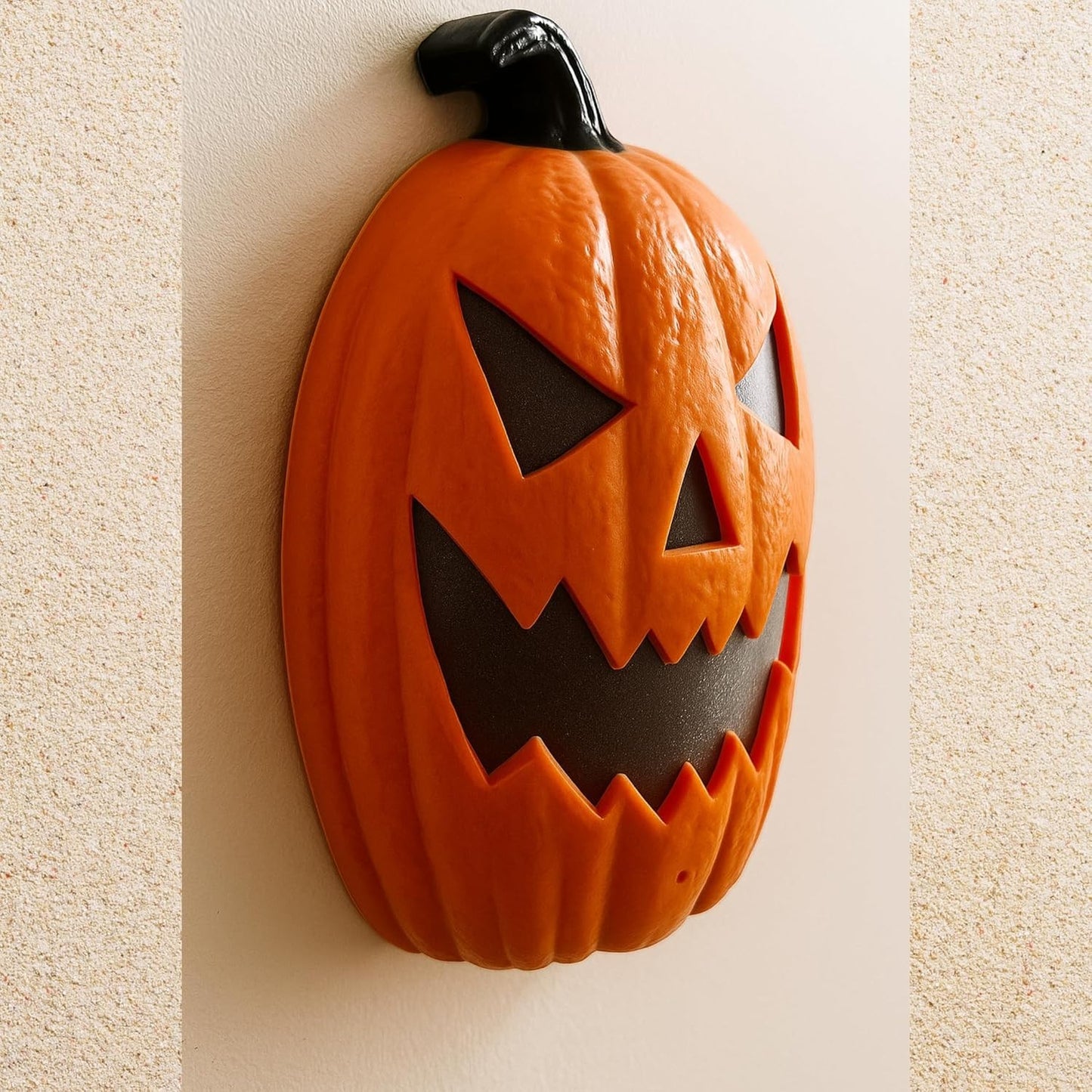 iN Halloween LED Pumpkin - Halloween Decoration - Colour Changing - Spooky Sound