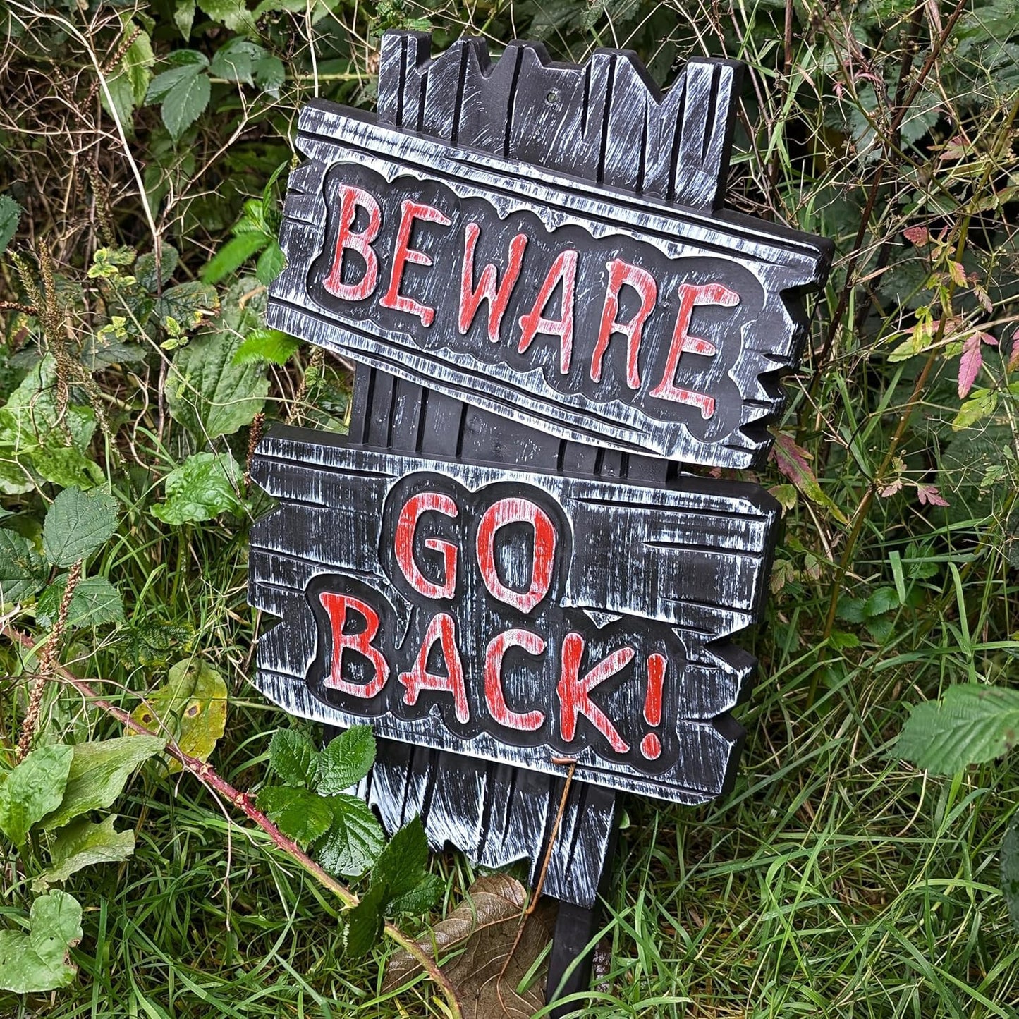Halloween Garden Decoration BEWARE GO BACK 3D 53cm Sign Party Prop & Stake